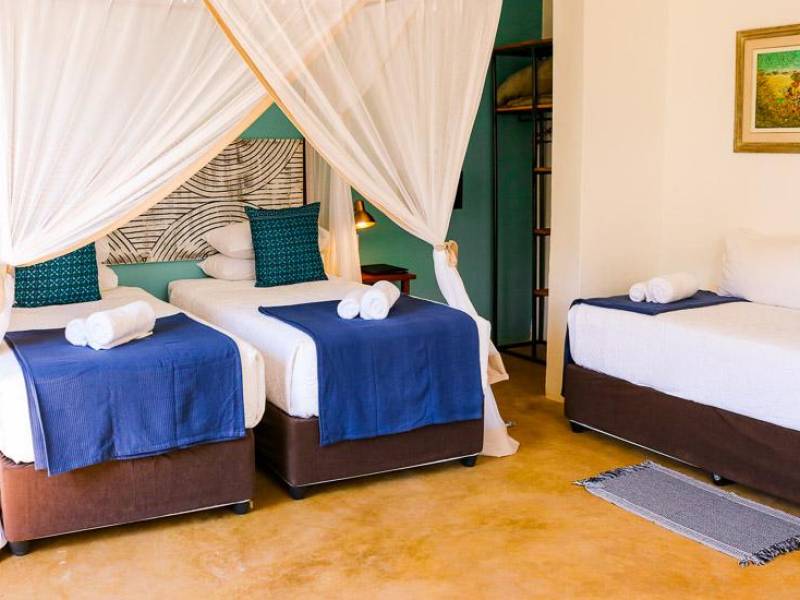 Phezulu Lodge |  Phezulu Lodge / Chmleon