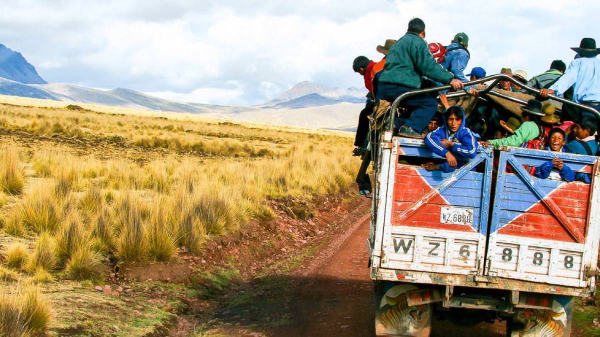 LKW-Taxi in den Anden |  Dirk Stamm / Chamleon