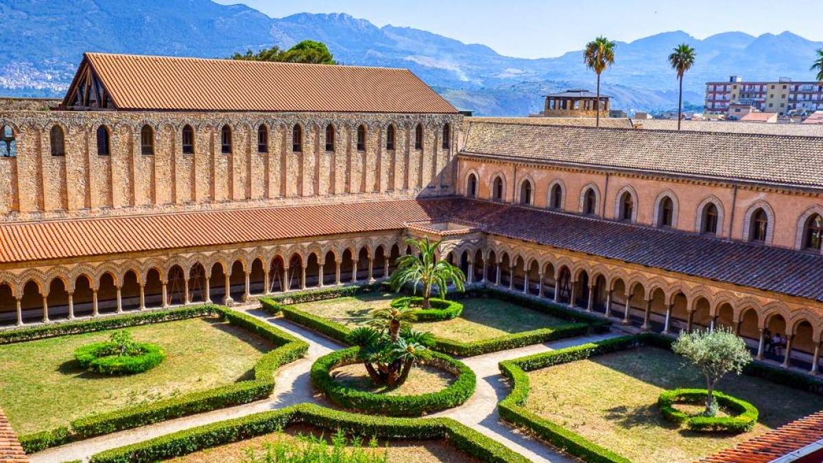 Kreuzgang der Kathedrale in Monreale |  Antonio Sessa, Unsplash / Chamleon