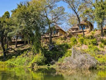 Divava Okavango Resort & Spa |  Divava Okavango Resort & Spa / Chamleon