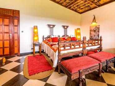 Hatari Lodge - Junior Suite |  Javier Snchez Martnez, Hatari Lodge / Chamleon