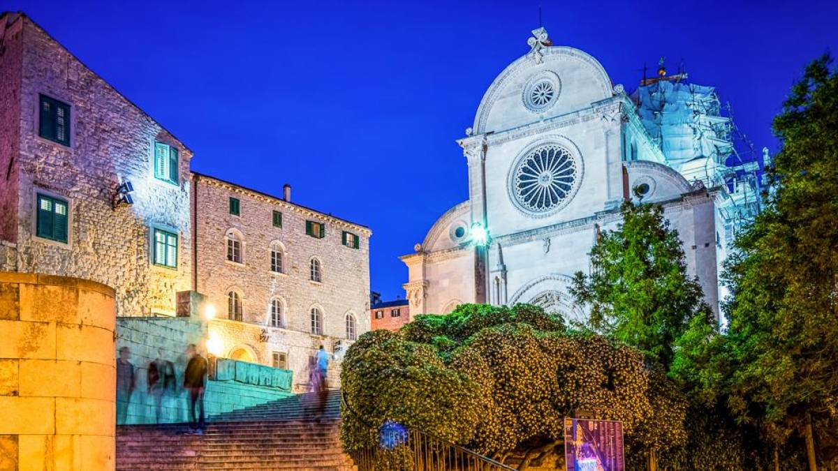 Sibenik |  Heritage Hotel Life Palace / Chamleon