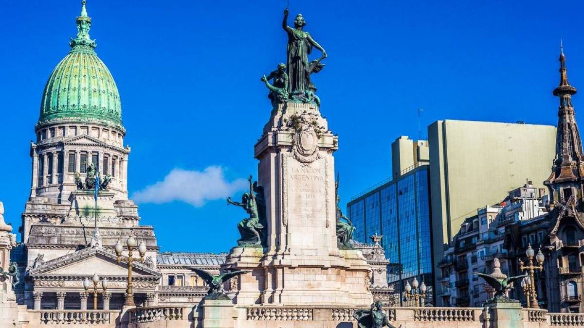 Congressional Plaza in Buenos Aires |  iStockphoto / Chamleon
