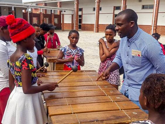 Geneue Instruktion am Xylophon |  Plett Field Band / Chamleon