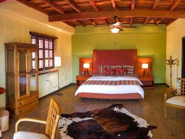 Hotel Monasterio |  Monasterio / Chamleon